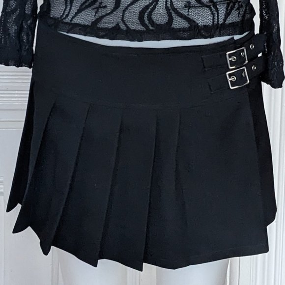 Lip Service Dresses & Skirts - Lip Service Vintage Y2K Pleated Schoolgirl Buckle Skirt